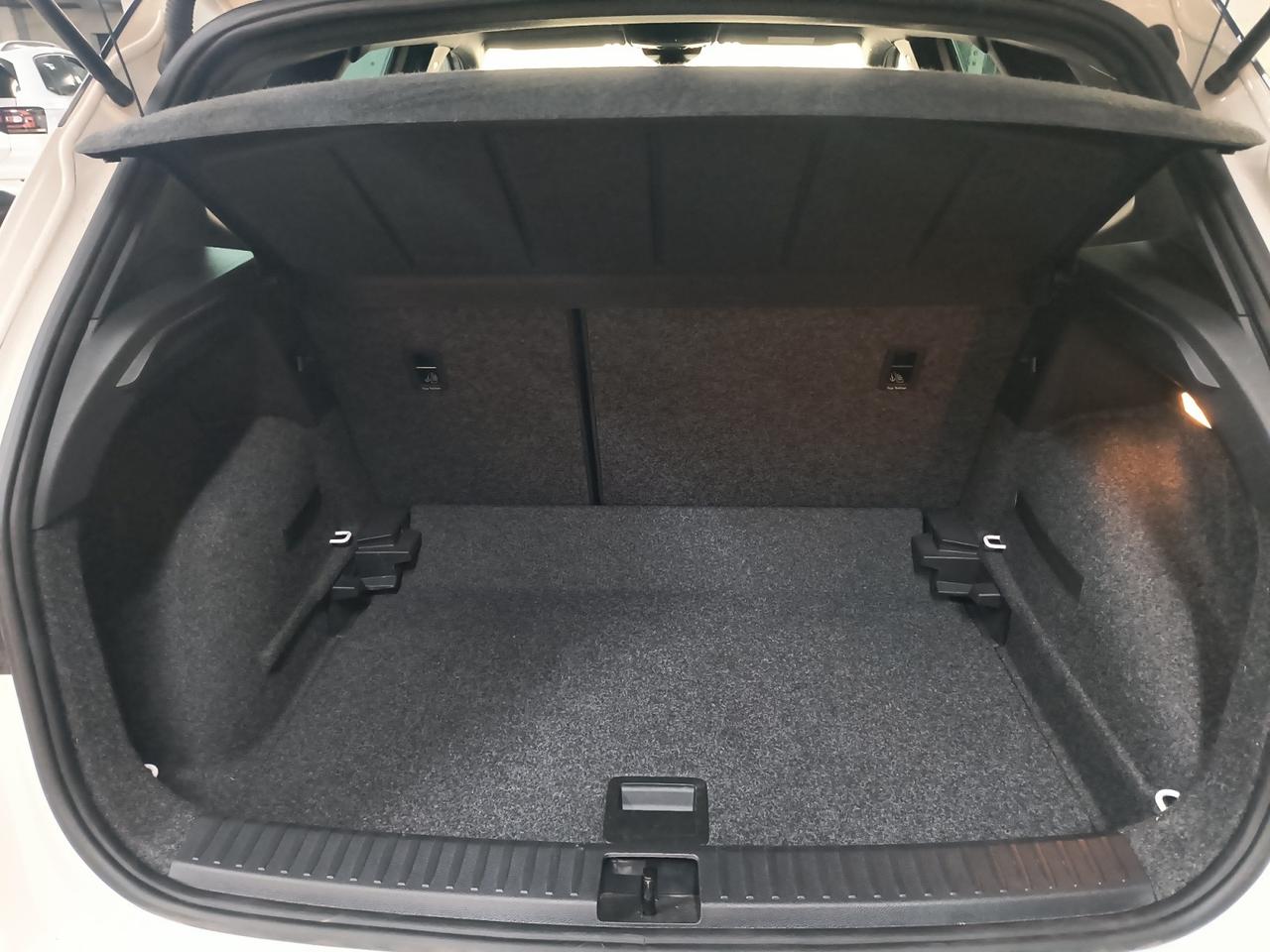 SEAT Arona 2022 - Arona 1.0 ecotsi FR 110cv dsg