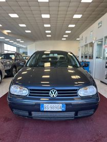 Volkswagen Golf 1.8 turbo 20V cat 5p. GTI