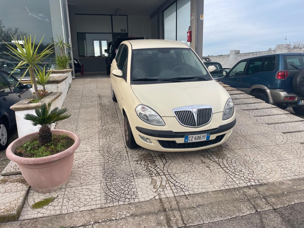 Lancia Ypsilon 1.3 Multijet Diesel