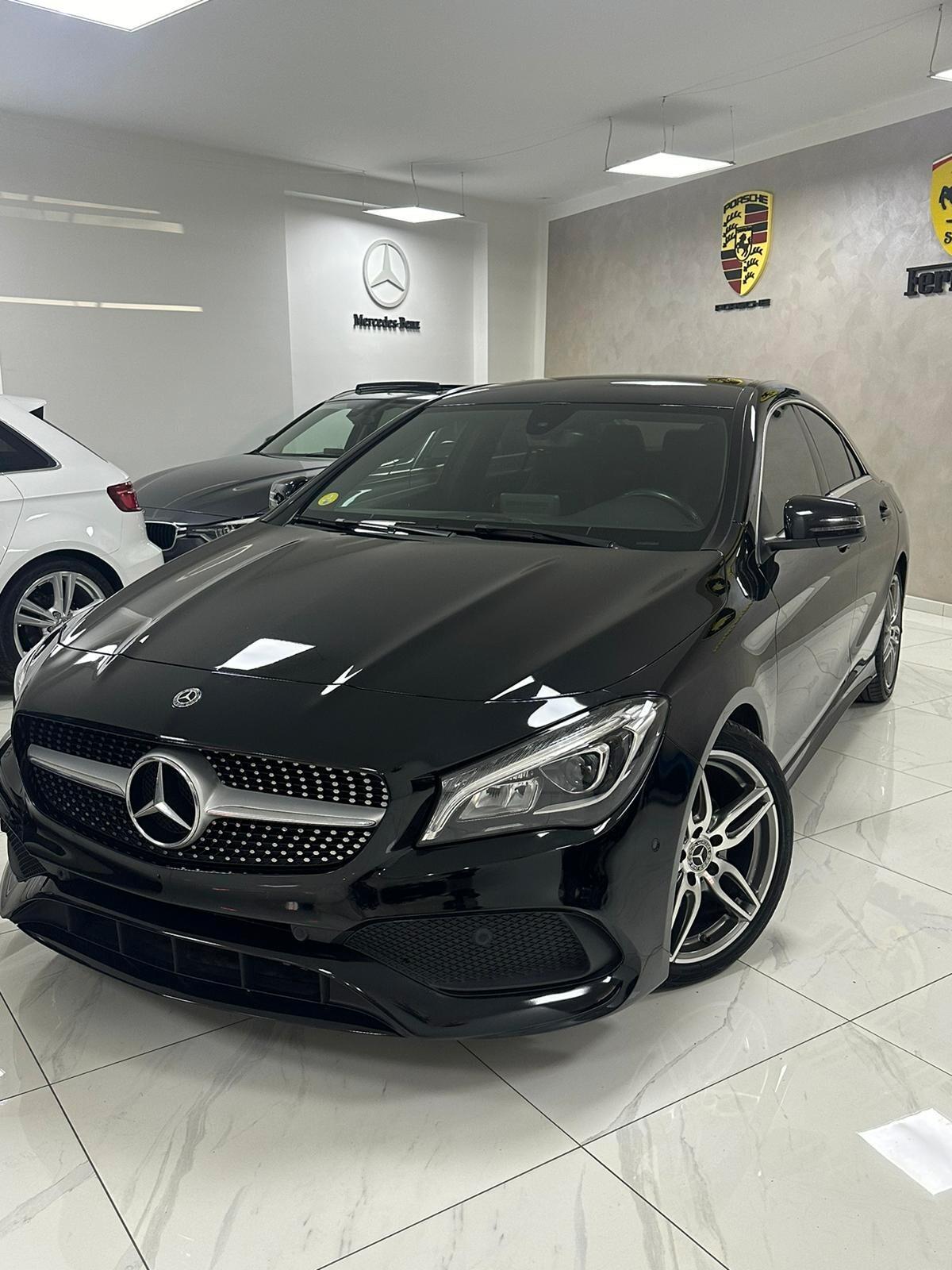 MERCEDES-BENZ A 200 d AMG FULL OPTIONAL GARANZIA