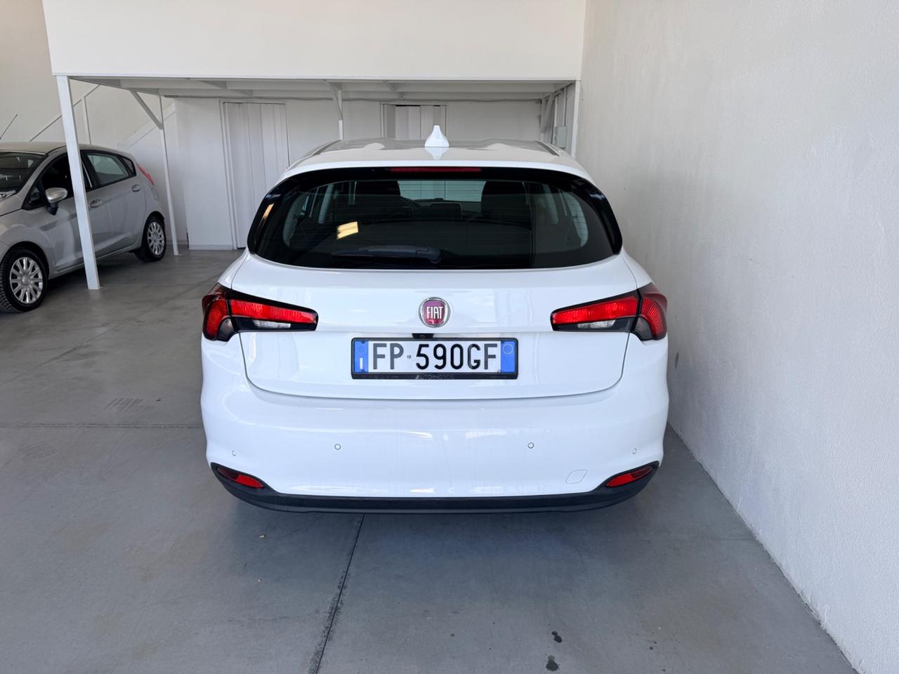 Fiat Tipo 1.6 Mjt 120 cv 5 porte berlina Lounge