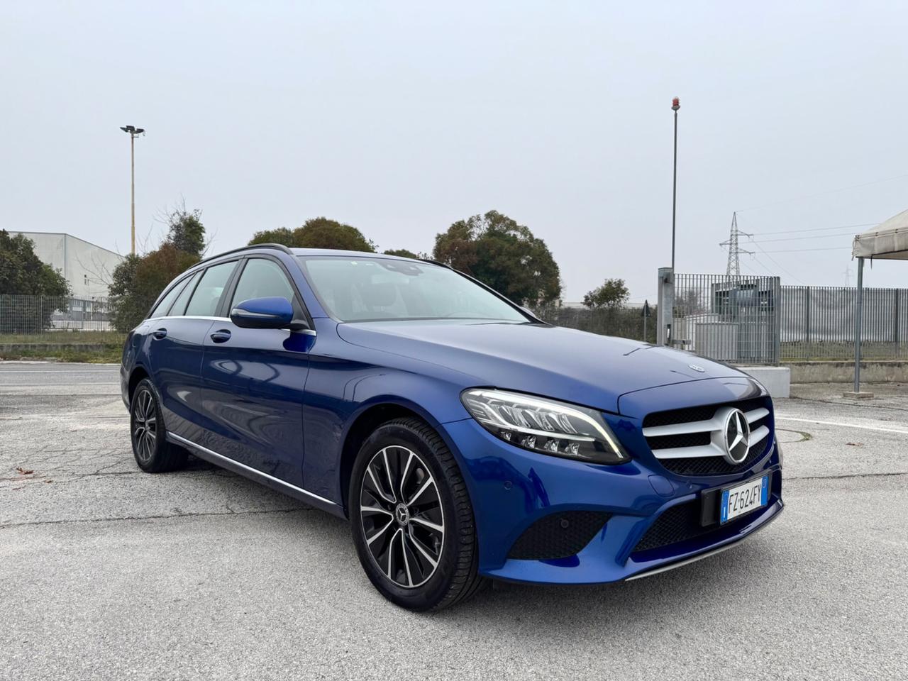 MERCEDES C200d S.W. Sport 160CV - Navi Led 17