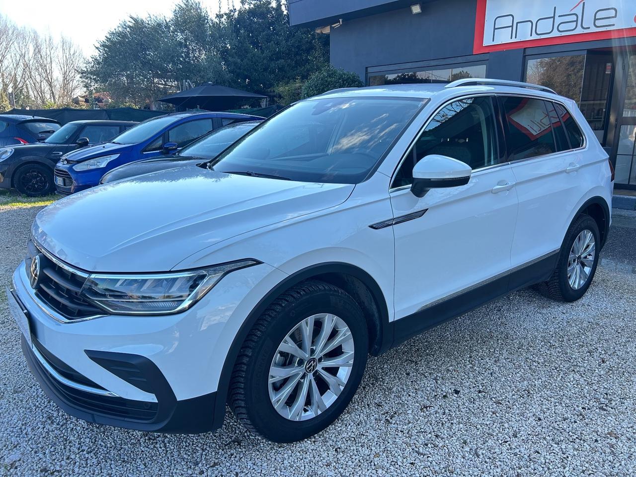Volkswagen Tiguan 1.5 TSI LIFE FULL GARANZIA
