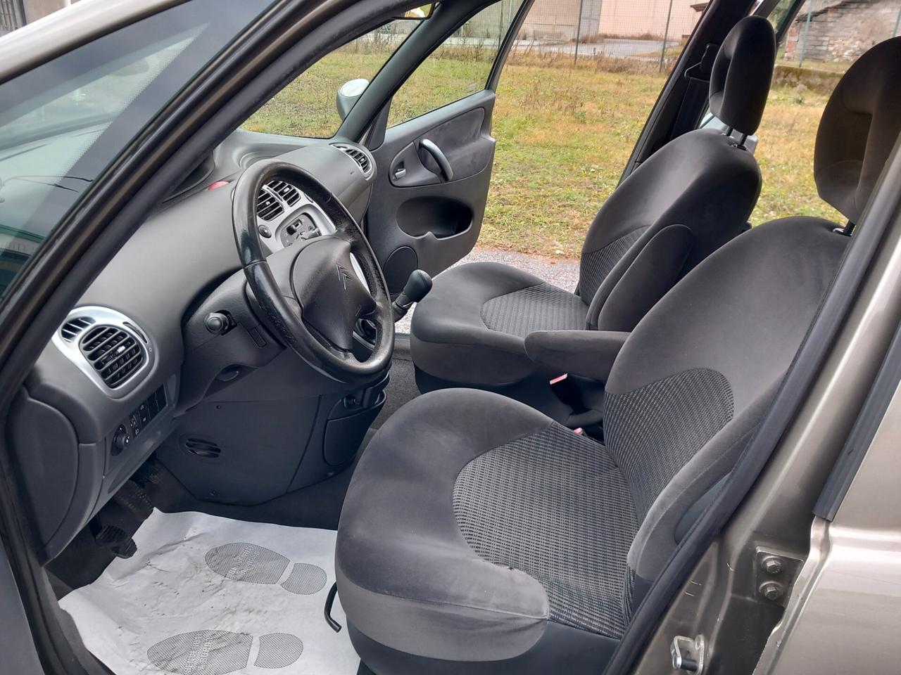 Citroen Xsara Picasso 1.6 16V Elegance