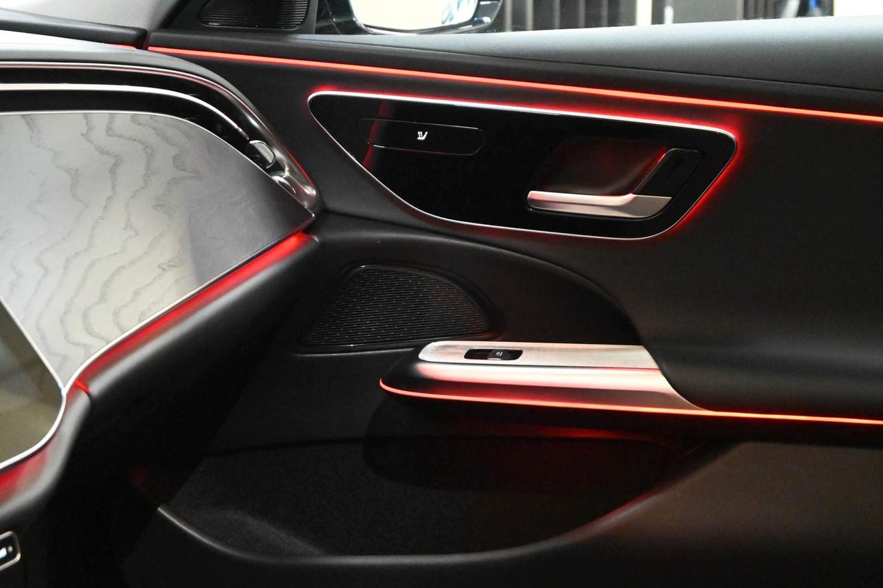 MERCEDES Classe E (W/S214) E 220 d Mild hybri...