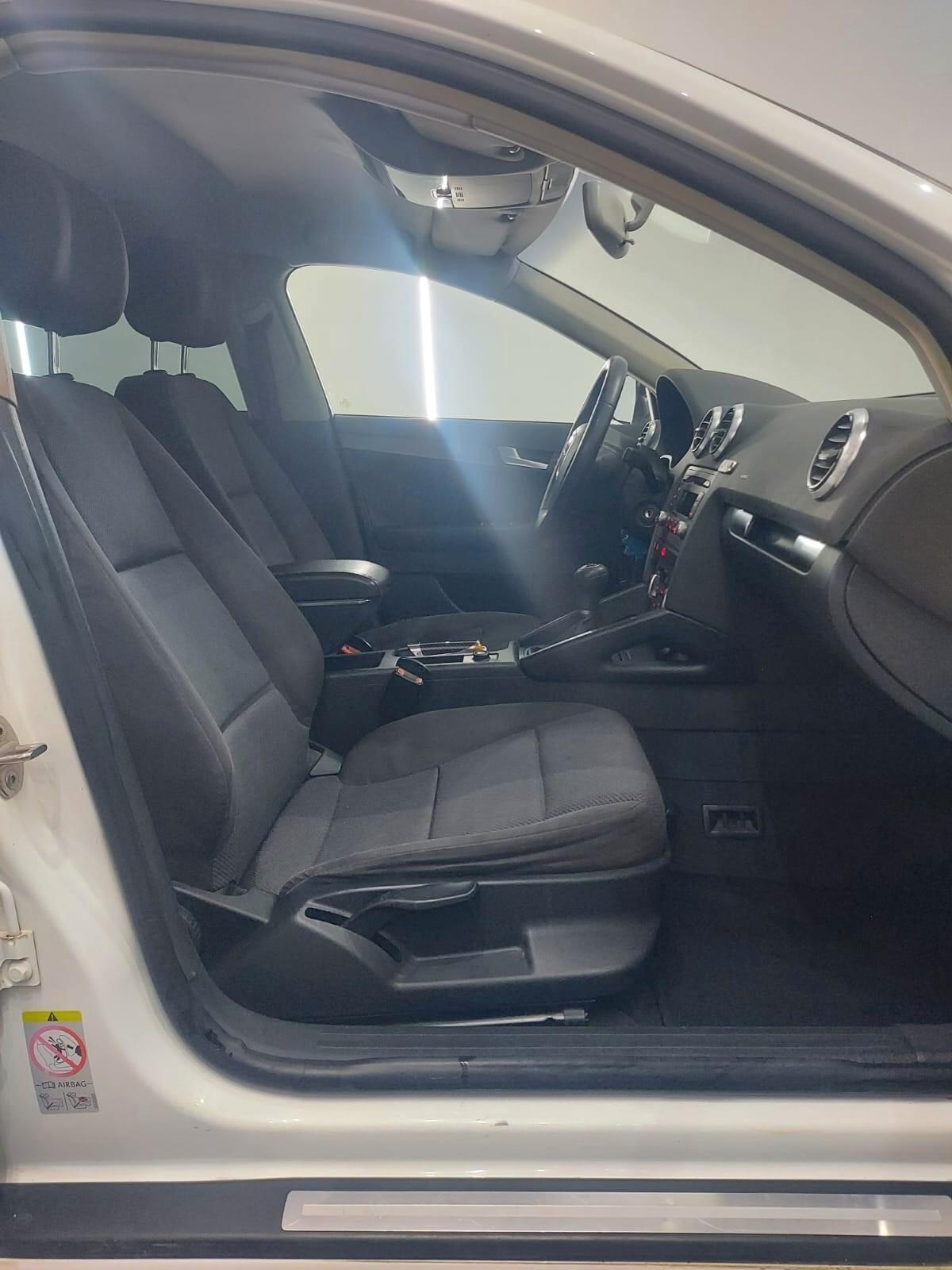 Audi A3 2.0 TDI 140CV AMBITION 2011