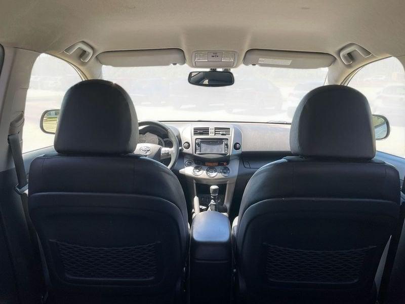 Toyota RAV4 2.2 D-4D 150cv 4 X 4 PREZZO VERO