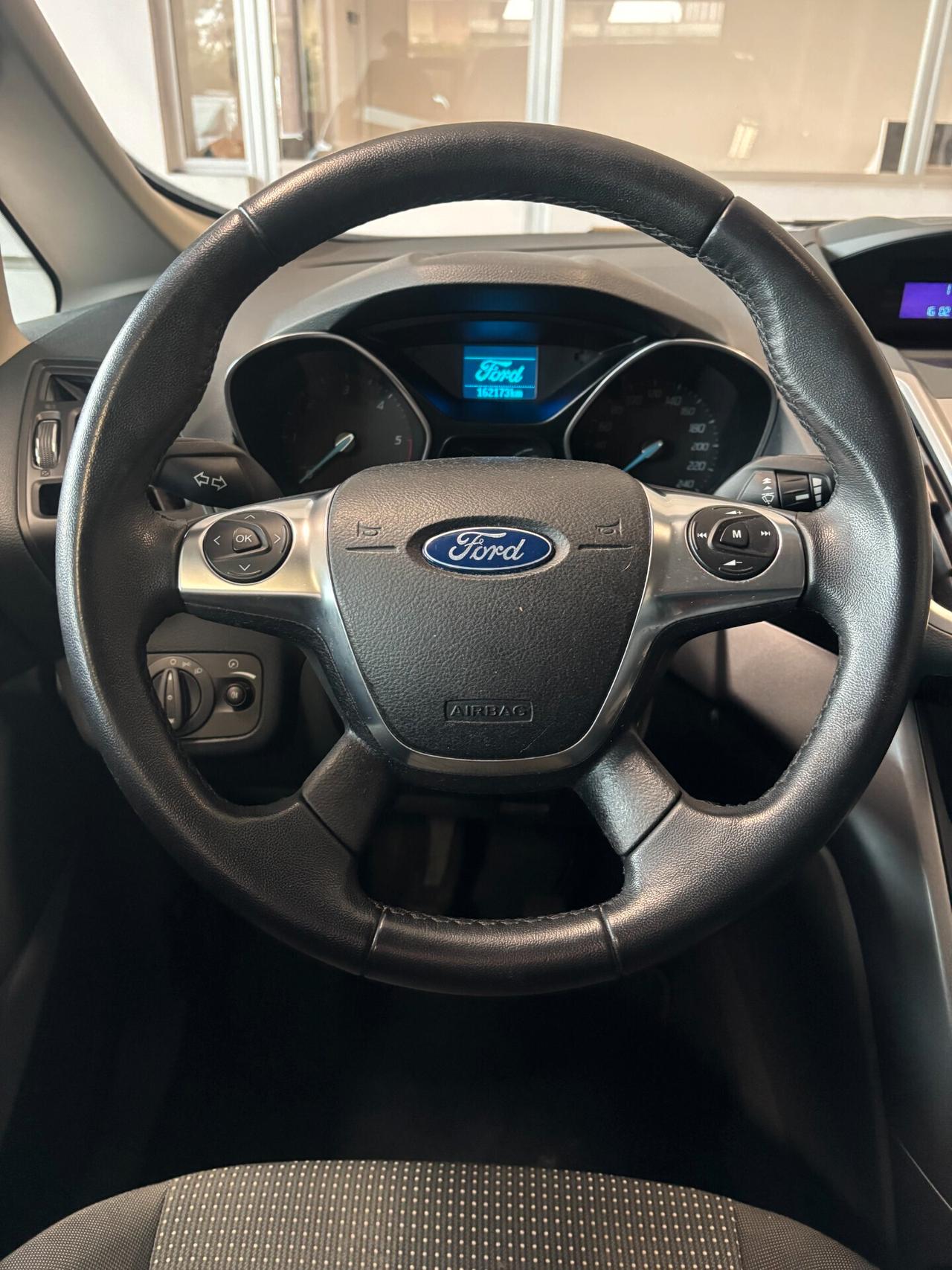 Ford C-Max 1.6 tdci Plus *NEOPATENTATI