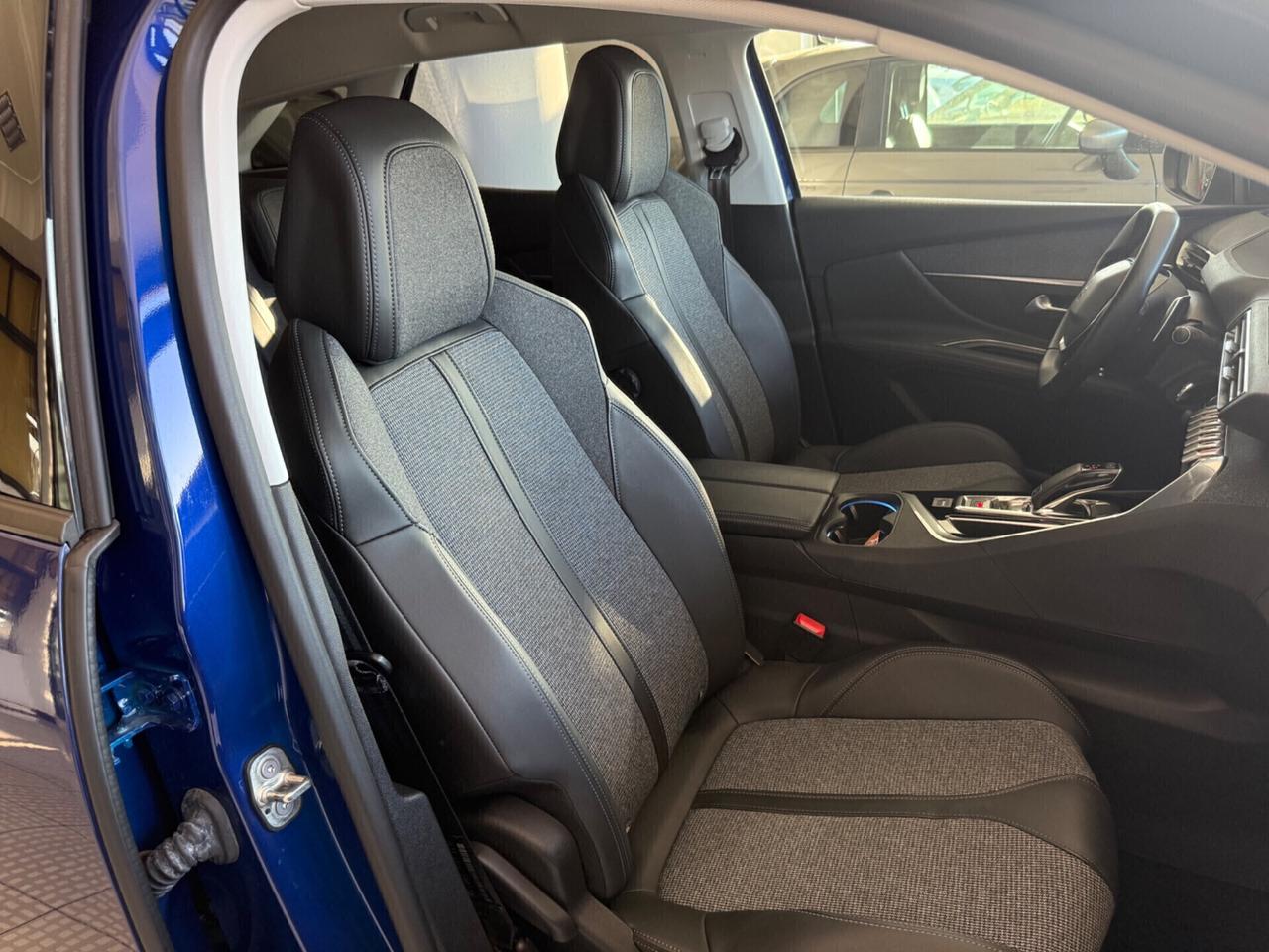 Peugeot 3008 BlueHDi 130 S&S Allure