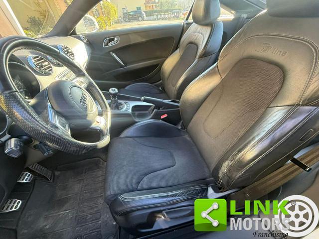 AUDI TT Coupé 2.0 TDI quattro