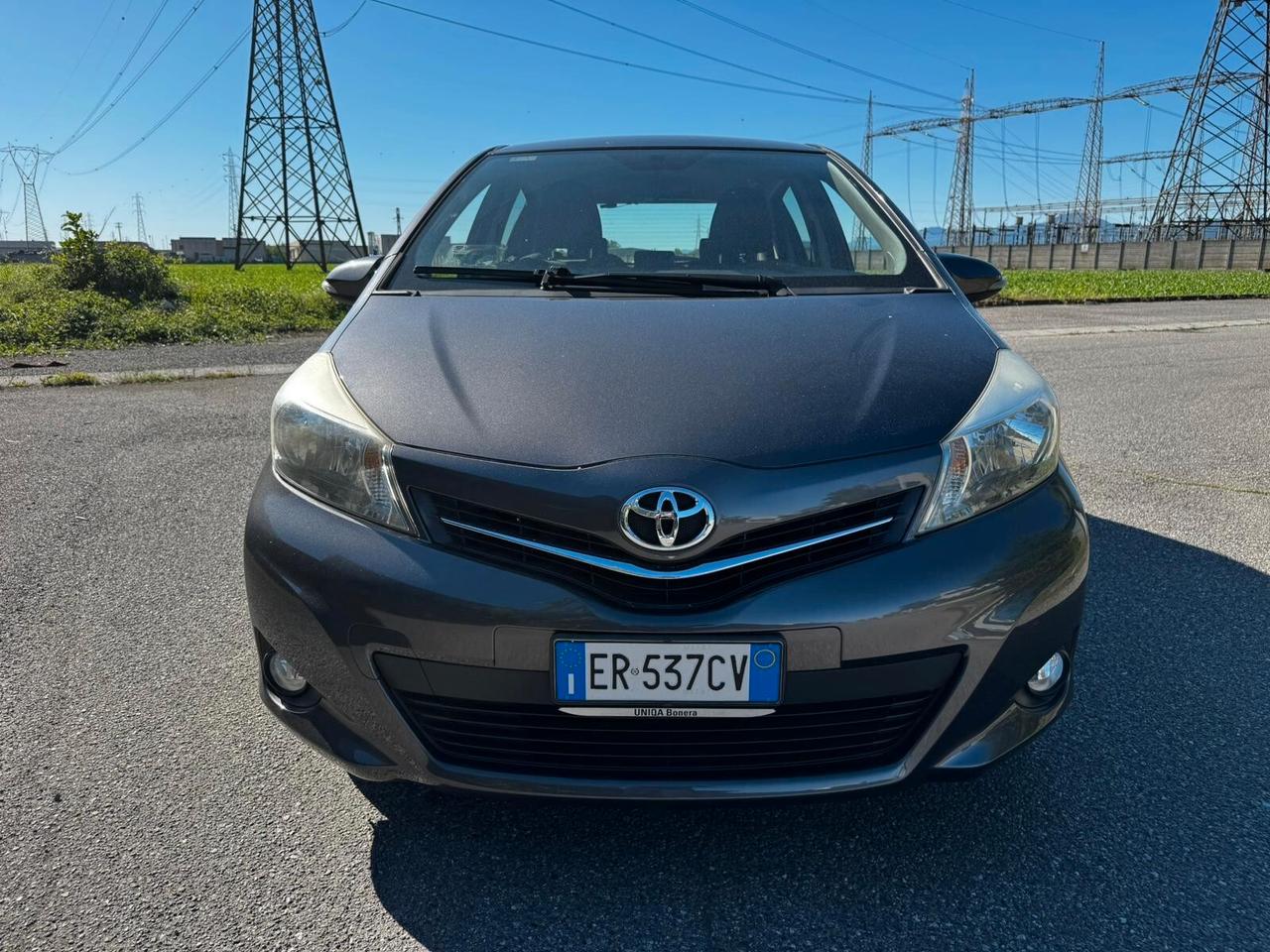 Toyota Yaris 1.0 5 porte Lounge