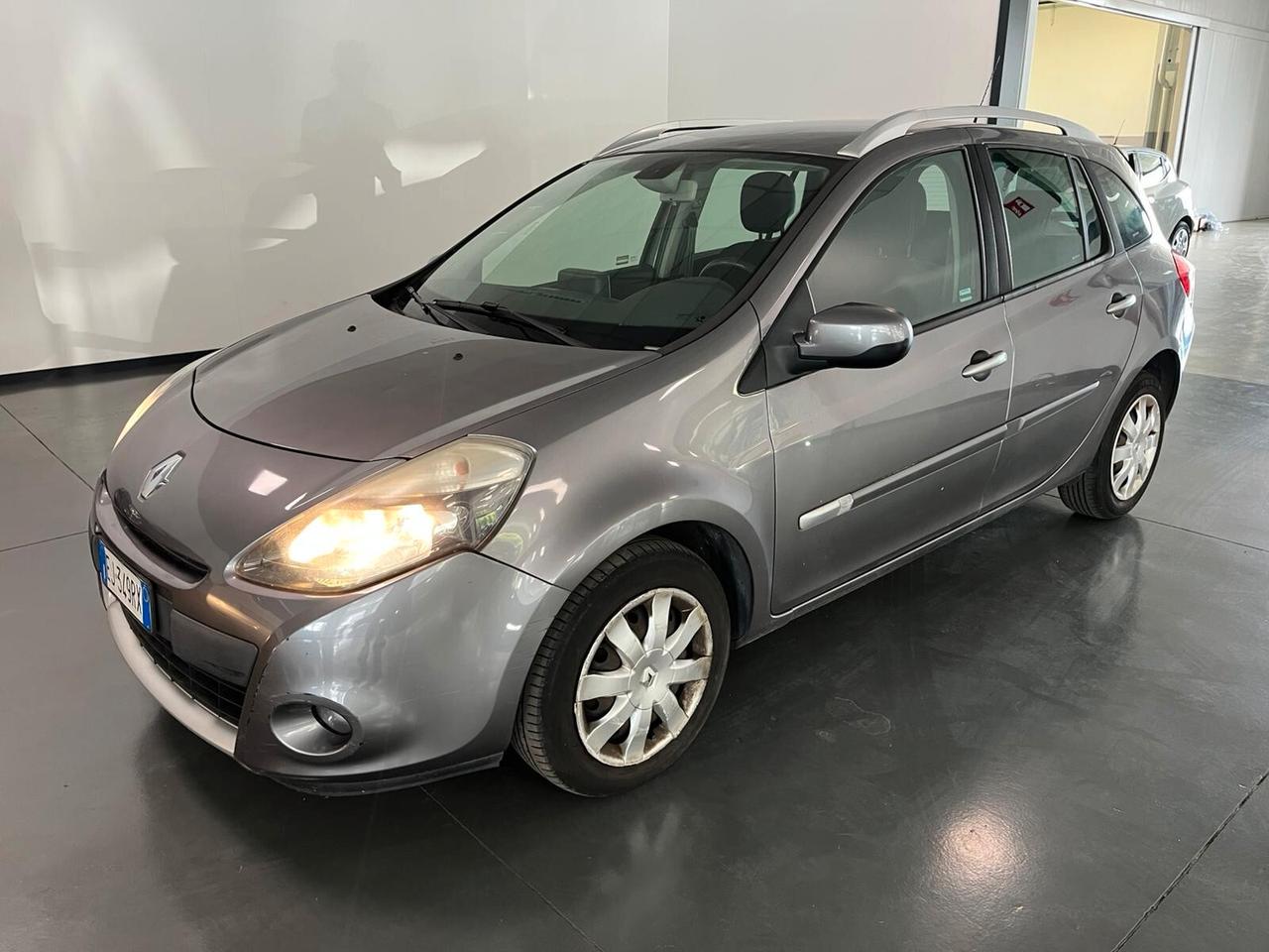 Renault Clio 1.2 16V SporTour Dynamique