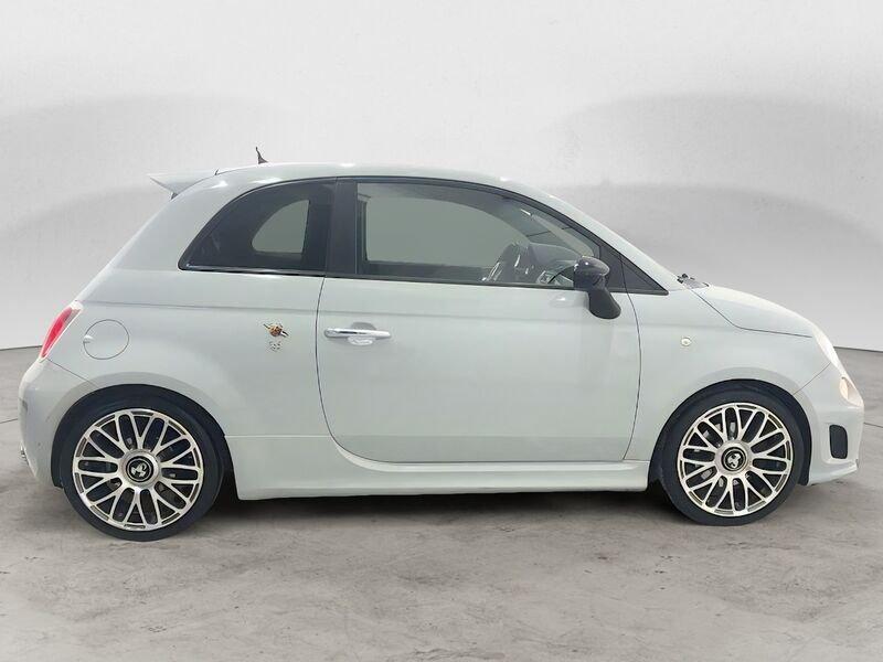 Abarth 500 1.4 T-Jet 135cv