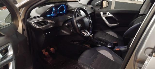 PEUGEOT 2008 1.2 PureTech 82 Allure