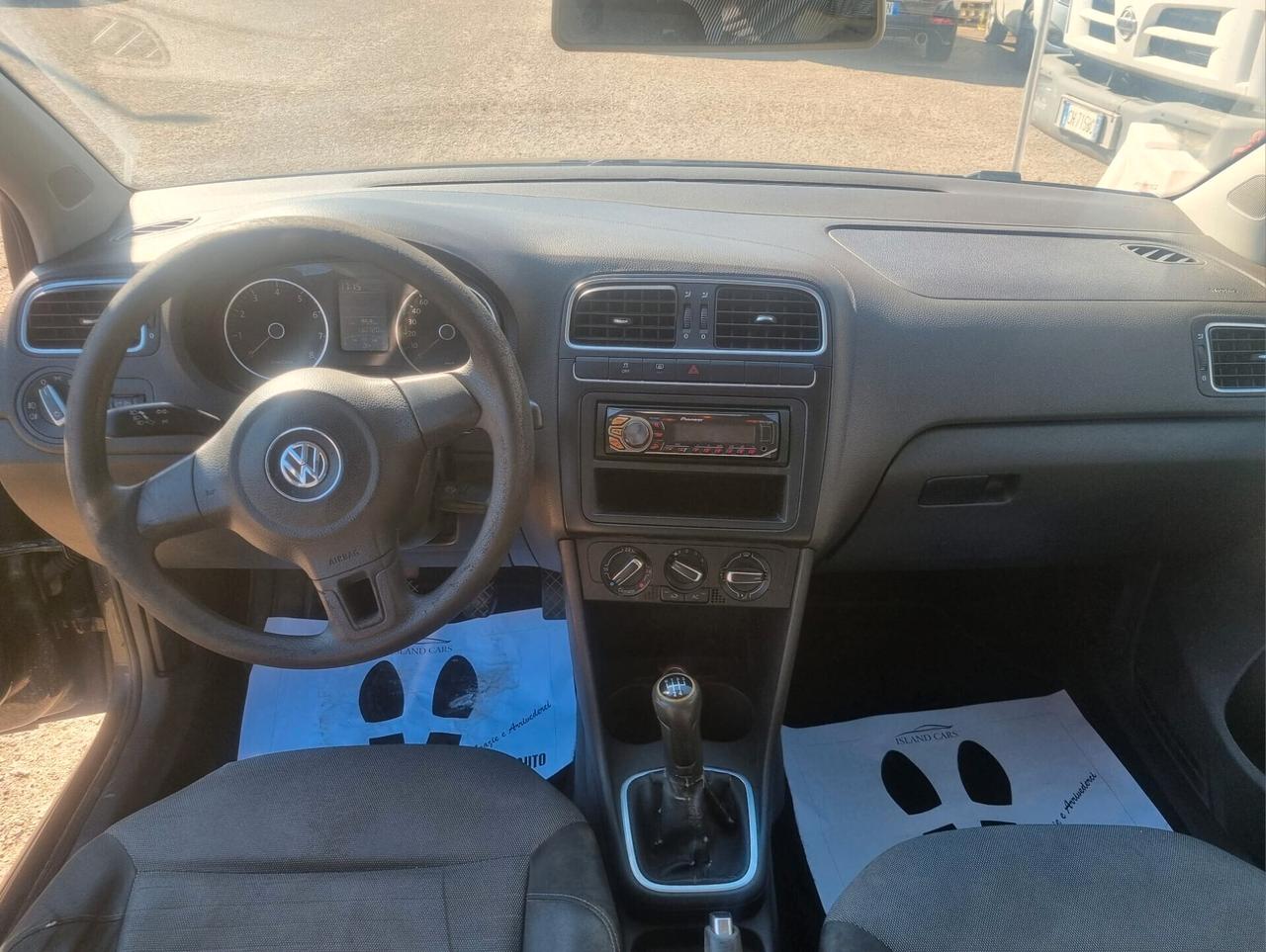 Volkswagen Polo 1.4 85cv OK NEOPATENTATI