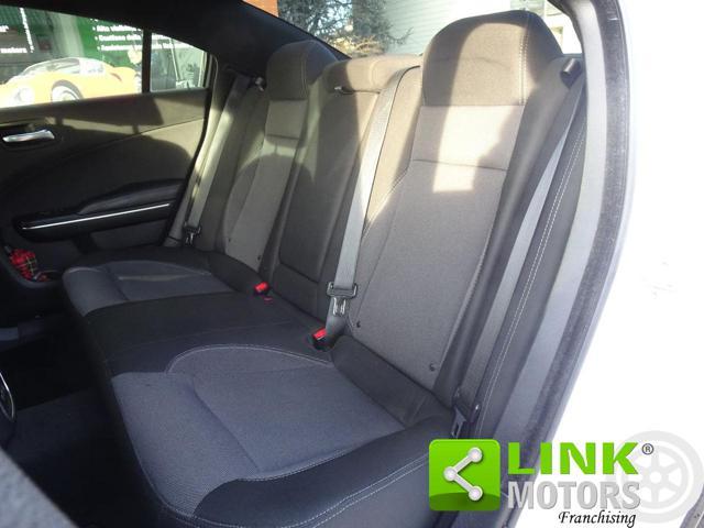 DODGE Charger SXT 3.6 PENTASTAR V6 AUTOMATICA
