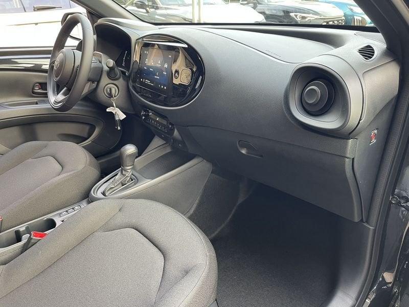 Toyota Aygo X 1.5 hybrid e-cvt - NUOVO