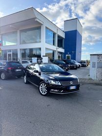 Volkswagen Passat 2.0 TDI Highline BlueM. Tech.