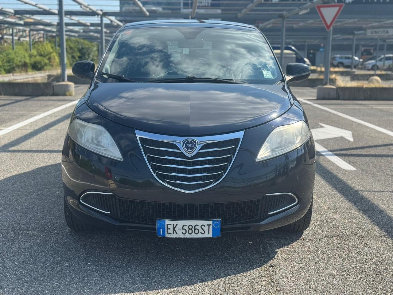 Lancia Ypsilon 1.2 69 CV 5 porte S&S Platinum