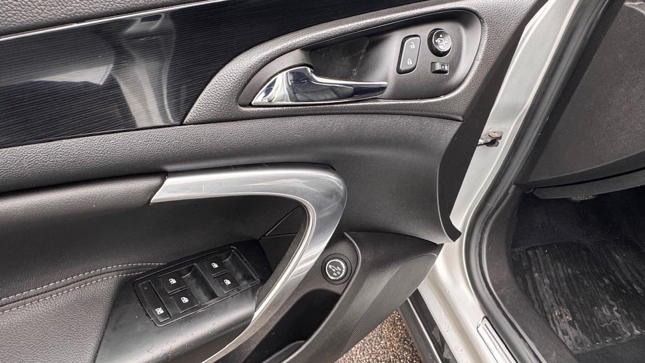 Opel Insignia 1.6 CDTI 136CV Start&Stop Sports Tourer Cosmo