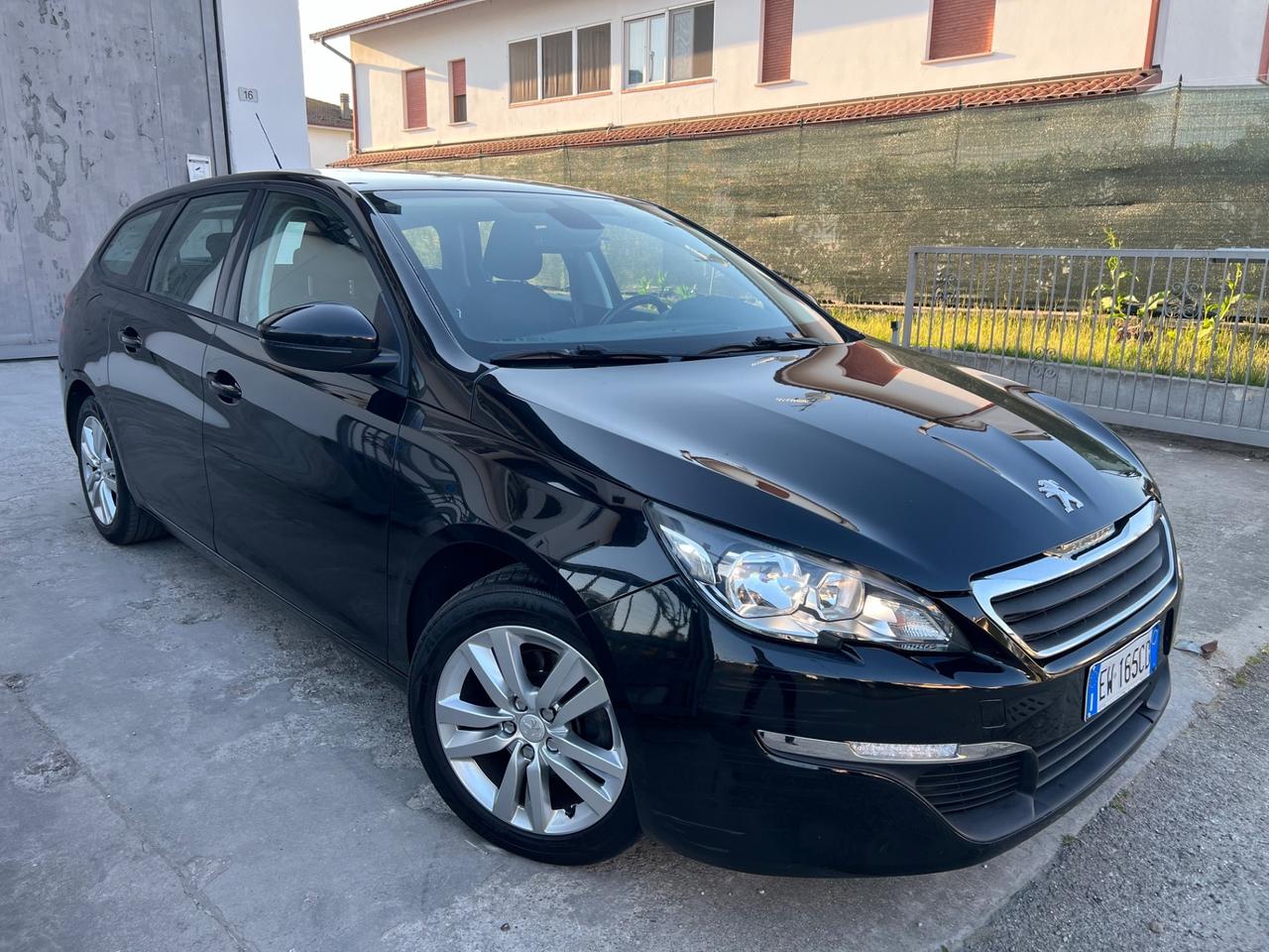 Peugeot 308 1.6 e-HDi Diesel 6MARCE POCHI KM