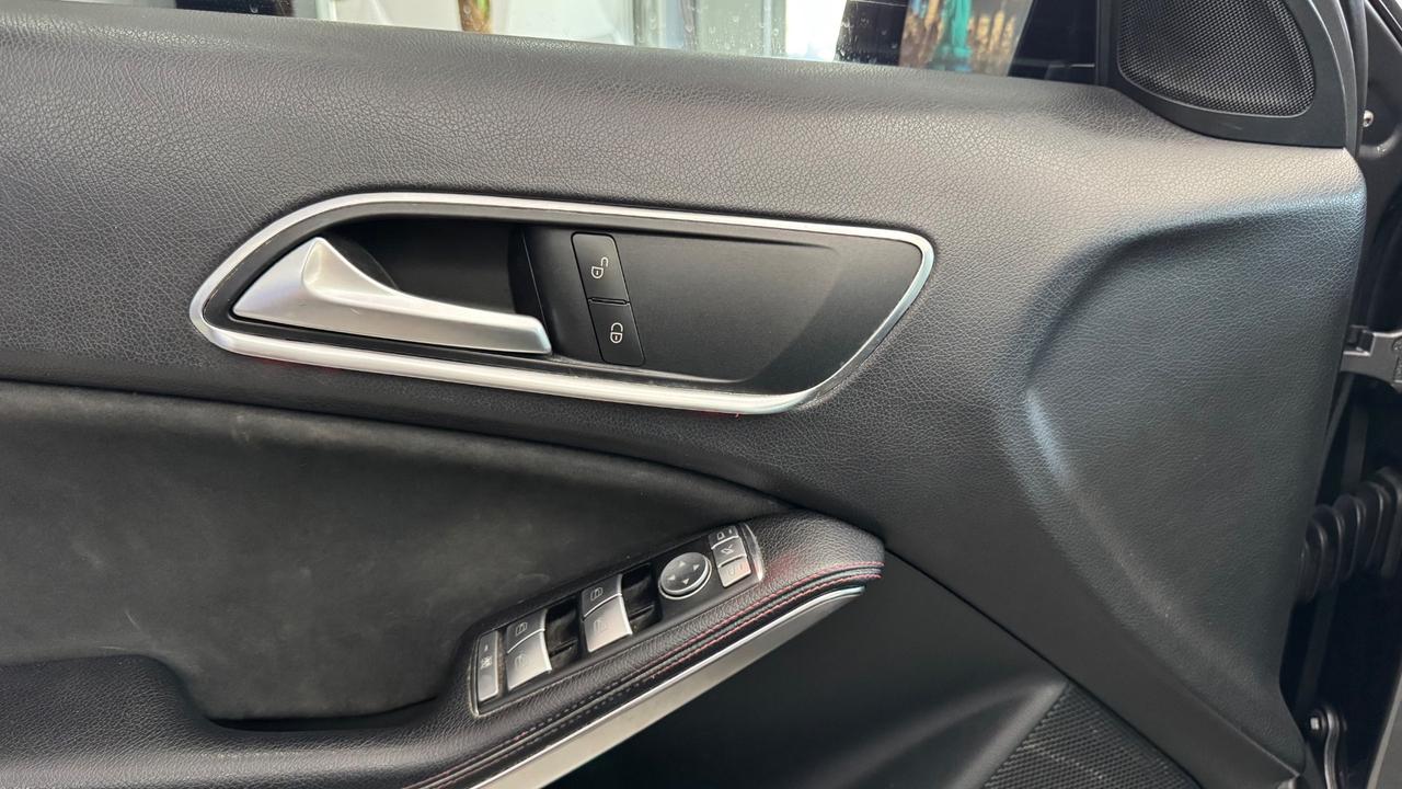 Mercedes-benz GLA 200 Premium Amg Tetto