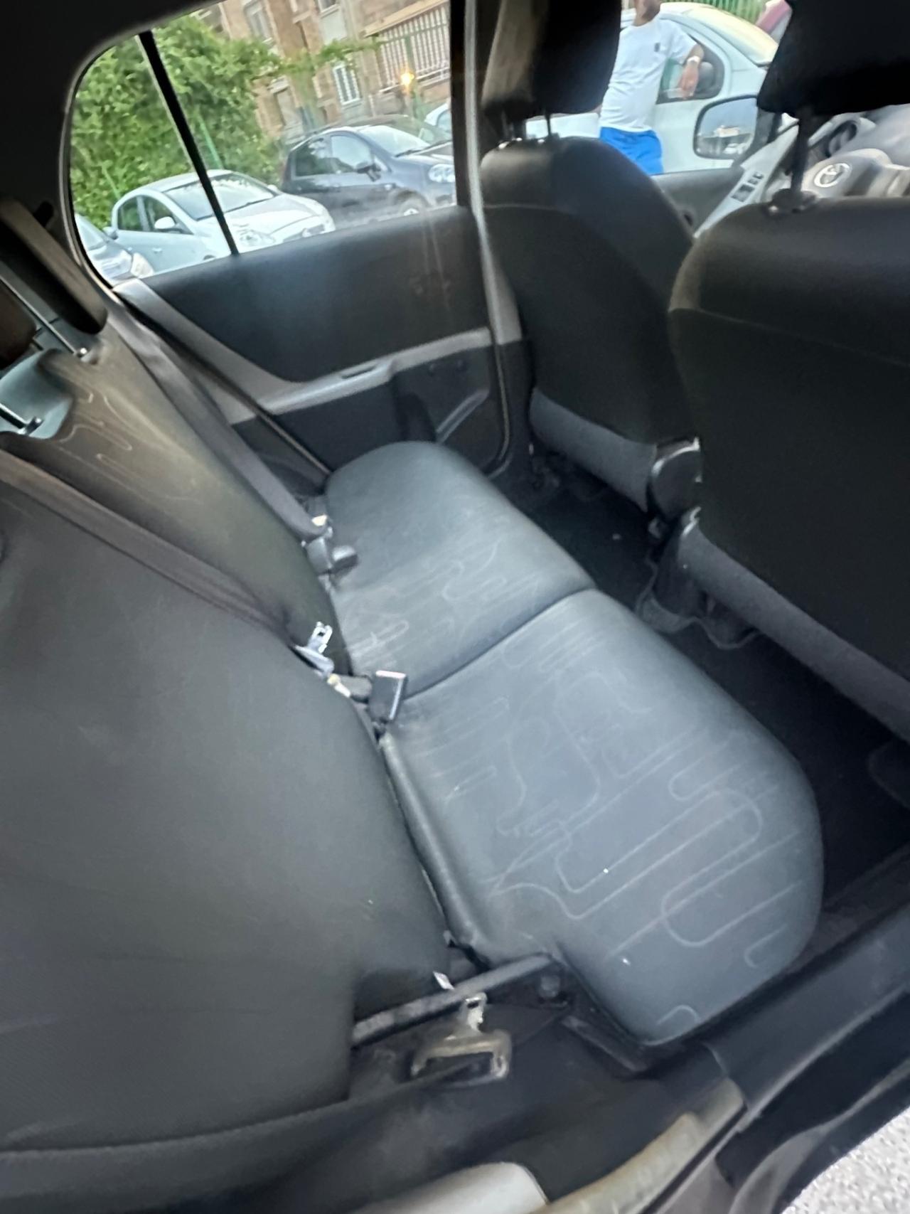 Toyota Yaris 1.0 5 porte Now