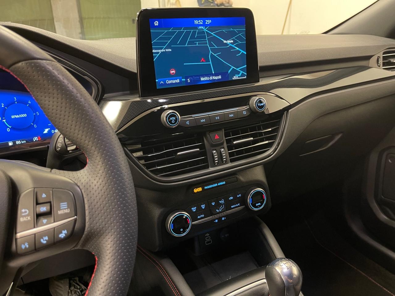 Ford kuga 1.5 120cv st-line nuova