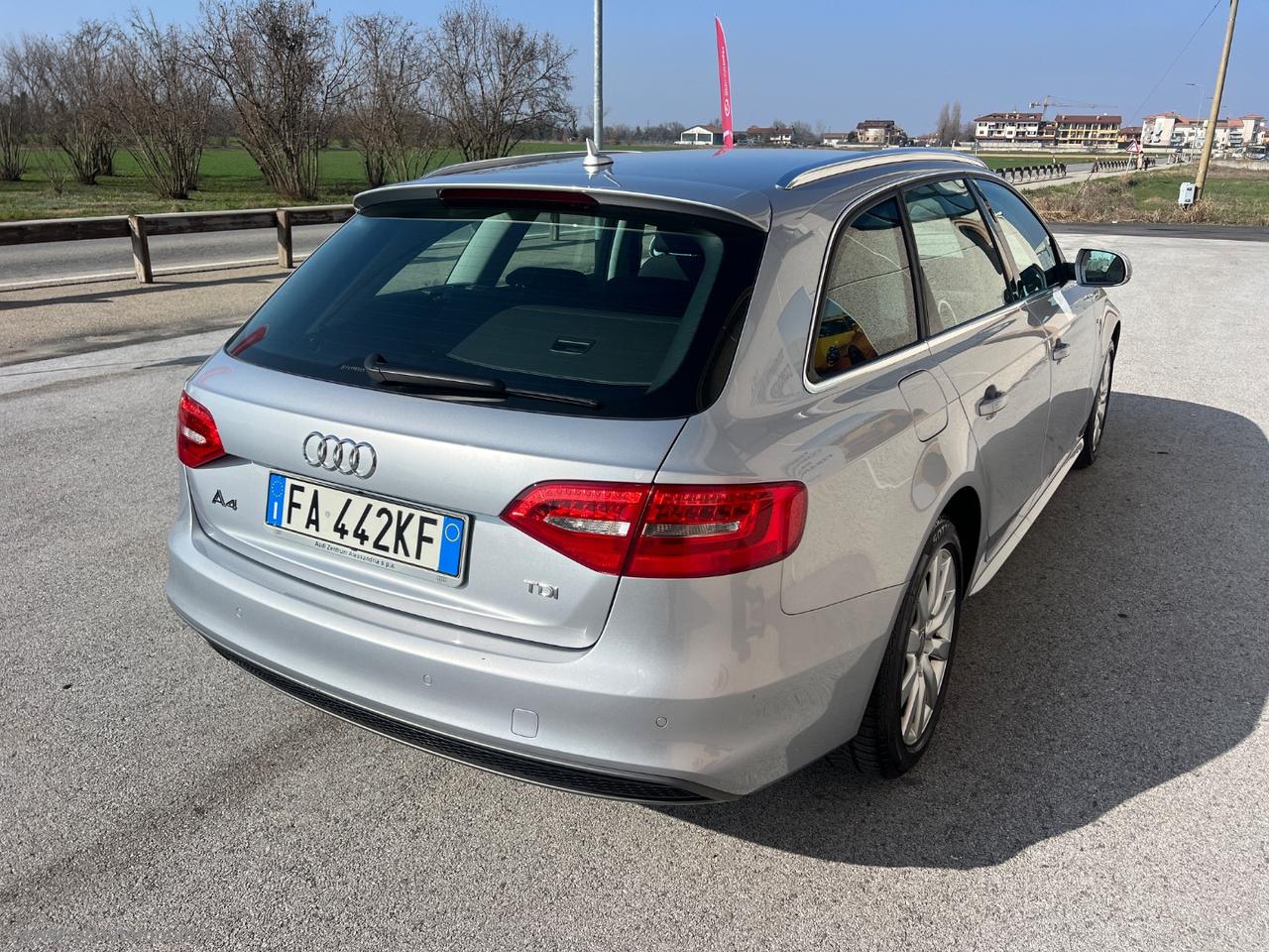 AUDI A4 Avant 2.0 TDI clean diesel S LINE EURO6