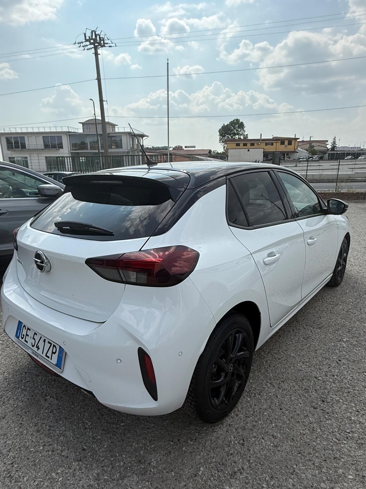 Opel Corsa 1.5 D 100 CV GS Line +