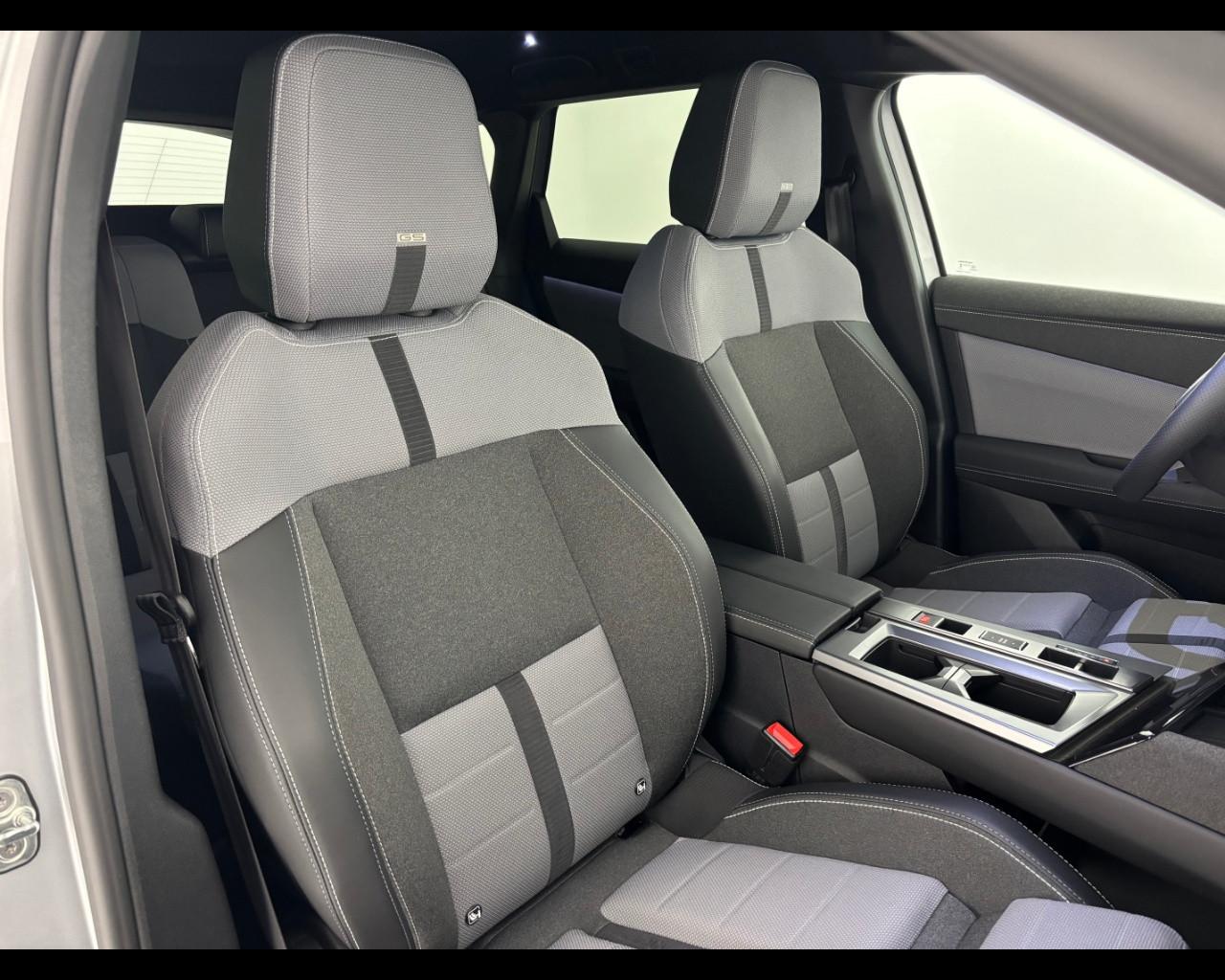 OPEL Grandland 1.2 hybrid GS 145cv e-dcs6