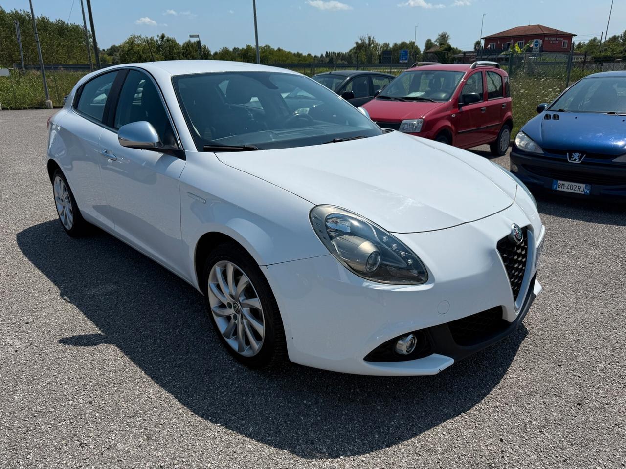 Alfa Romeo Giulietta 1.6 JTDm-2 120 CV Distinctive
