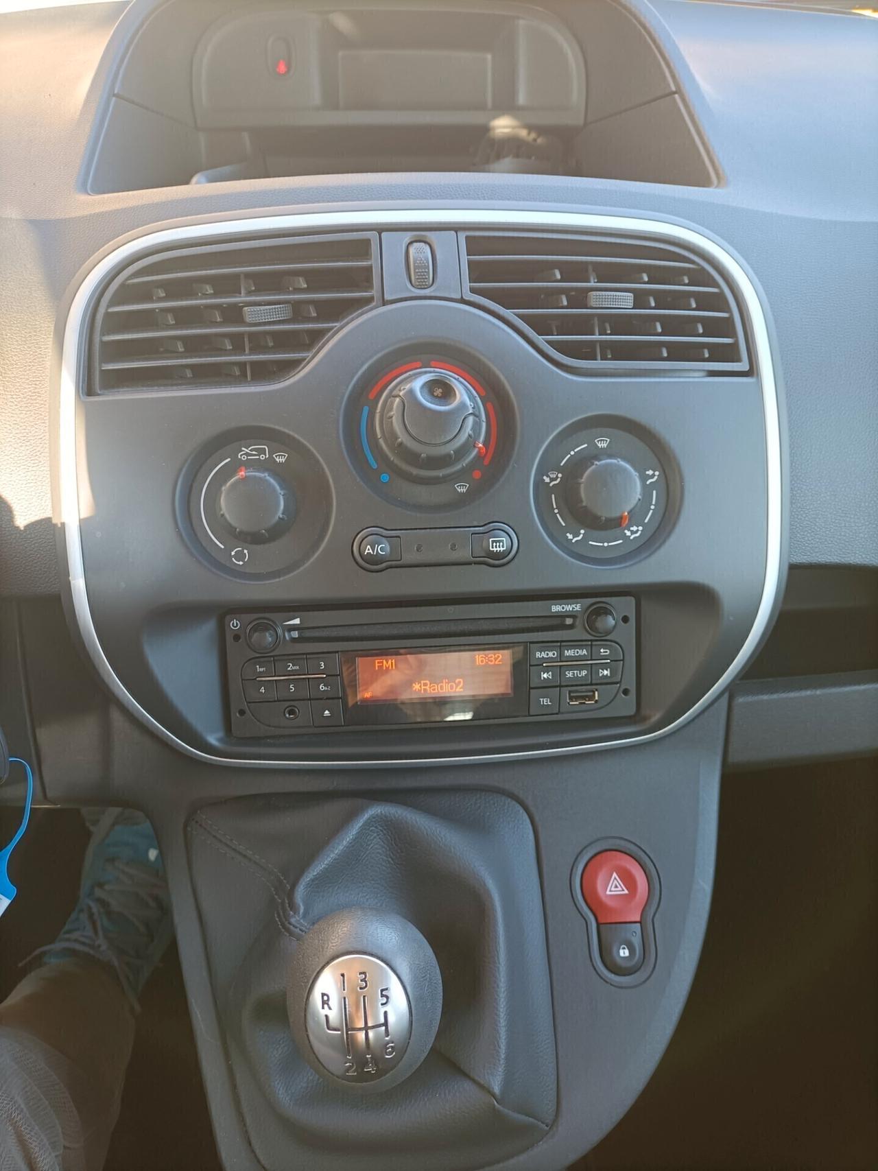 Renault Kangoo Blue dCi 95CV Express Maxi Combi -N1 Autocarro 4posti