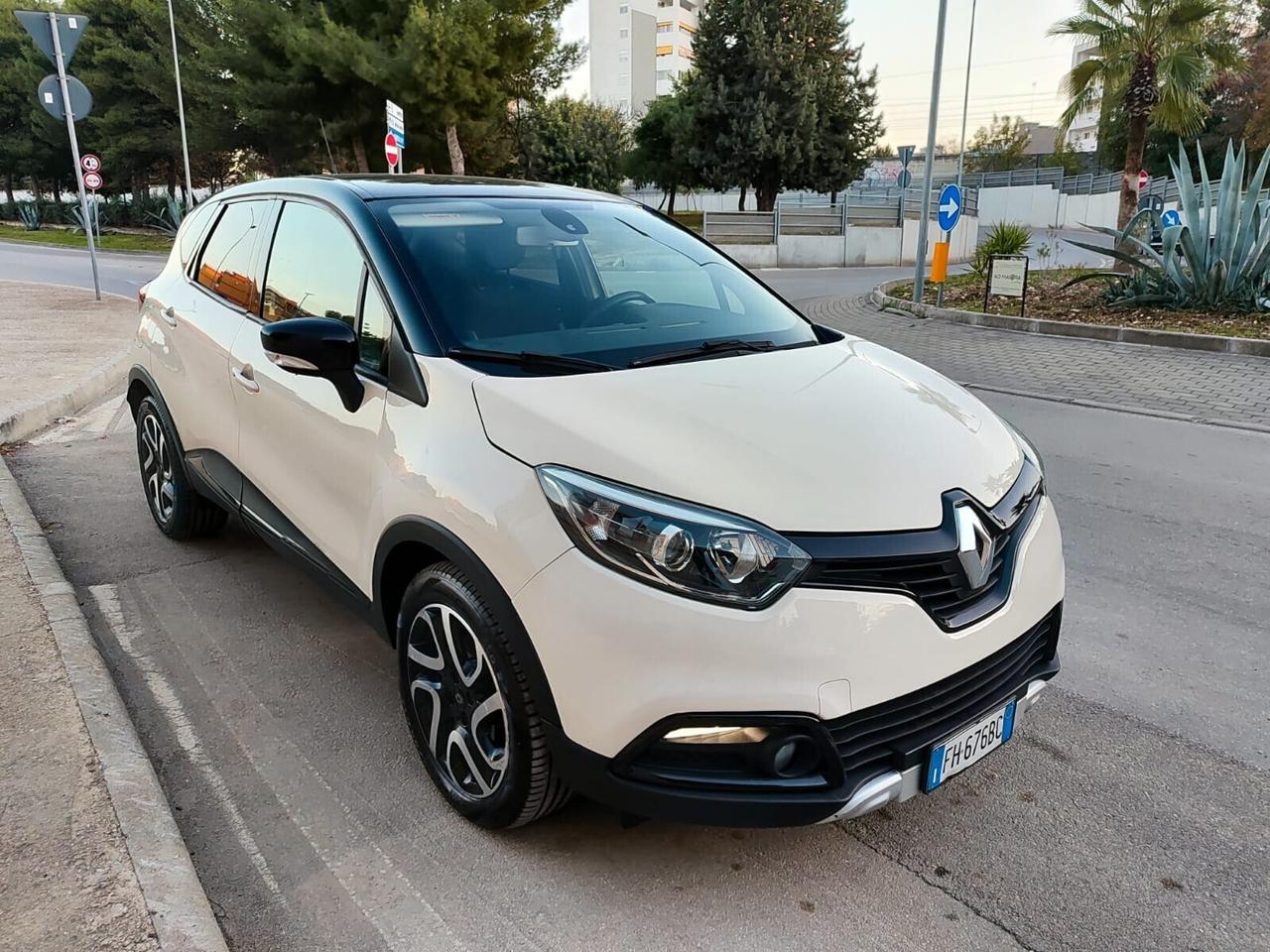 Renault Captur 1.5 dCi 90CV 2017 SUPER FULL!!