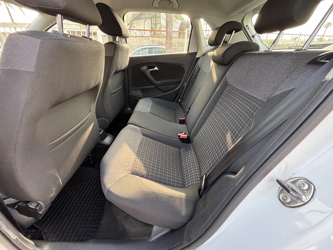 VW POLO 1.4TDI 90CV HIGHLINE NUOVISSIMA