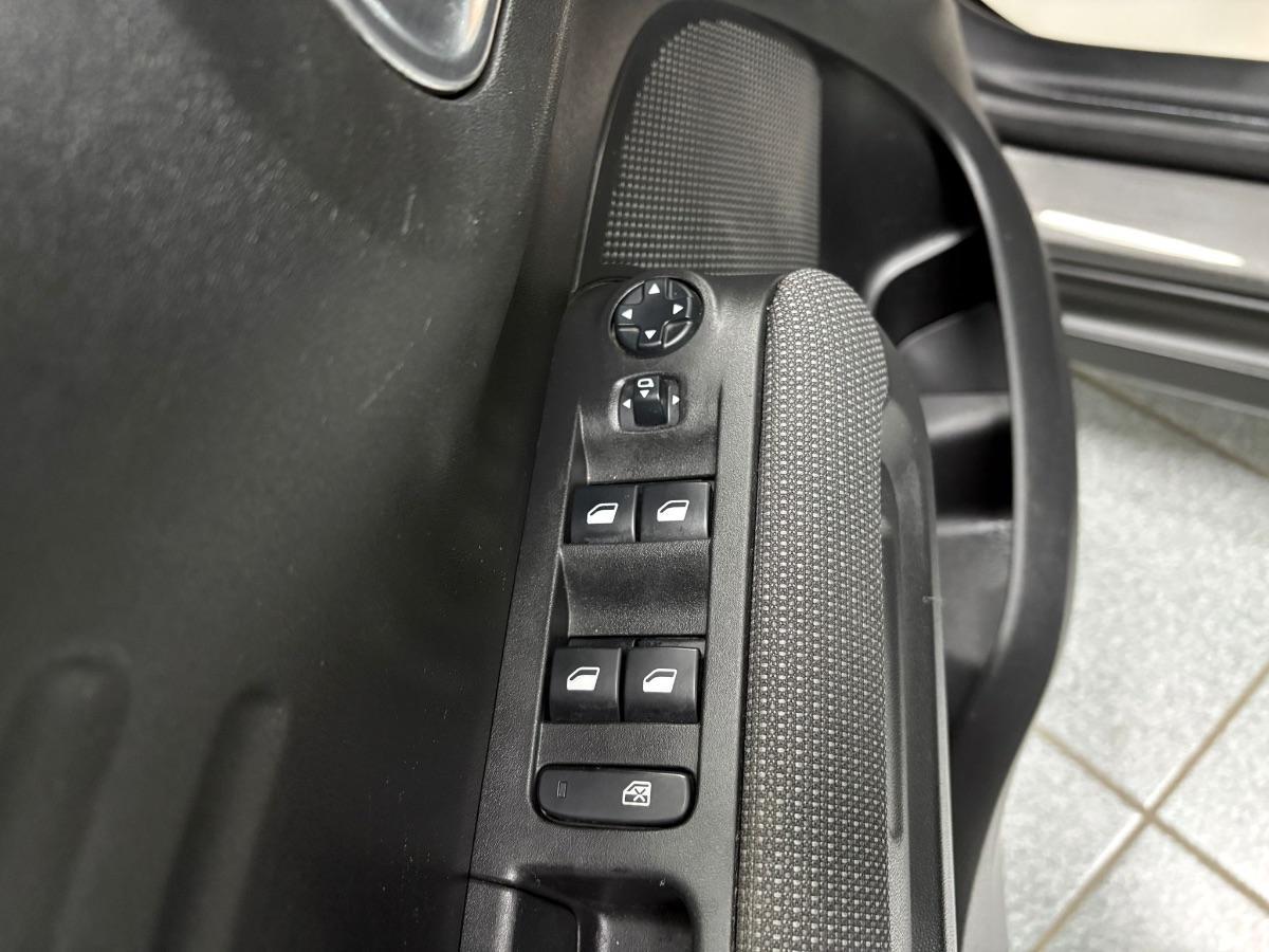 CITROEN C3 Aircross BlueHDi 120 S&S EAT6 SHINE AUTOMATICA UNICO PROP/ NAVIGATORE