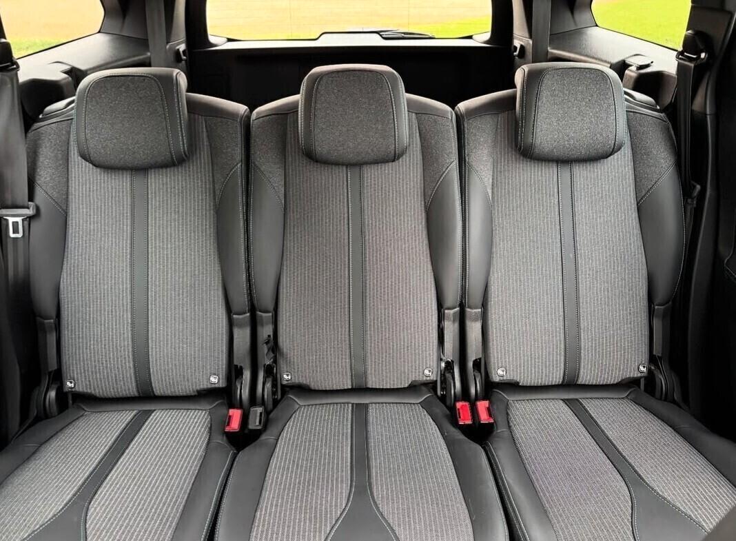 Peugeot 5008 BlueHDi 130 S&S EAT8 Allure 7 posti