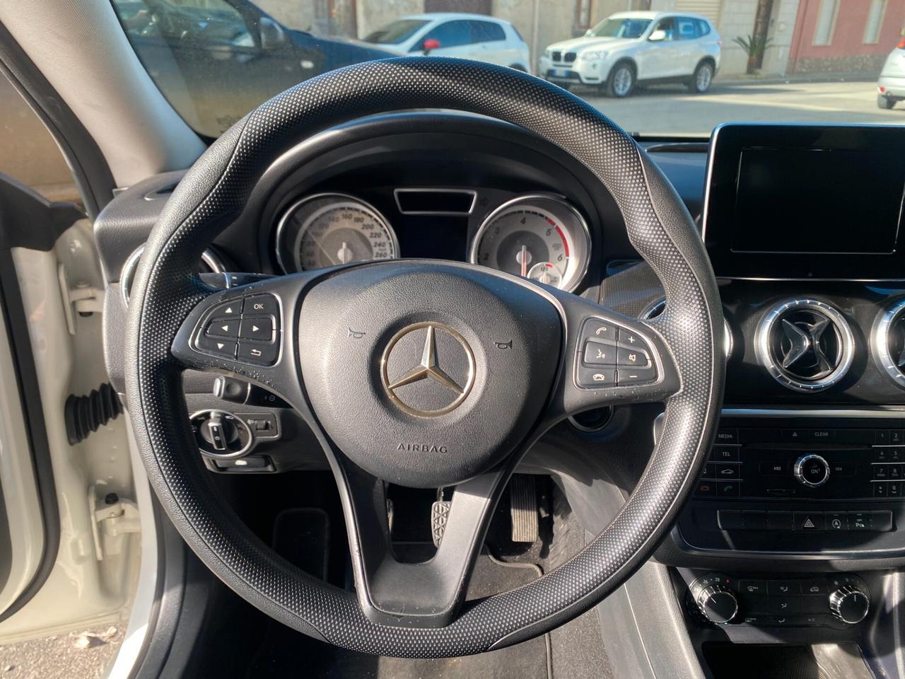 Mercedes-benz CLA 200 CLA 200 d S.W. Premium