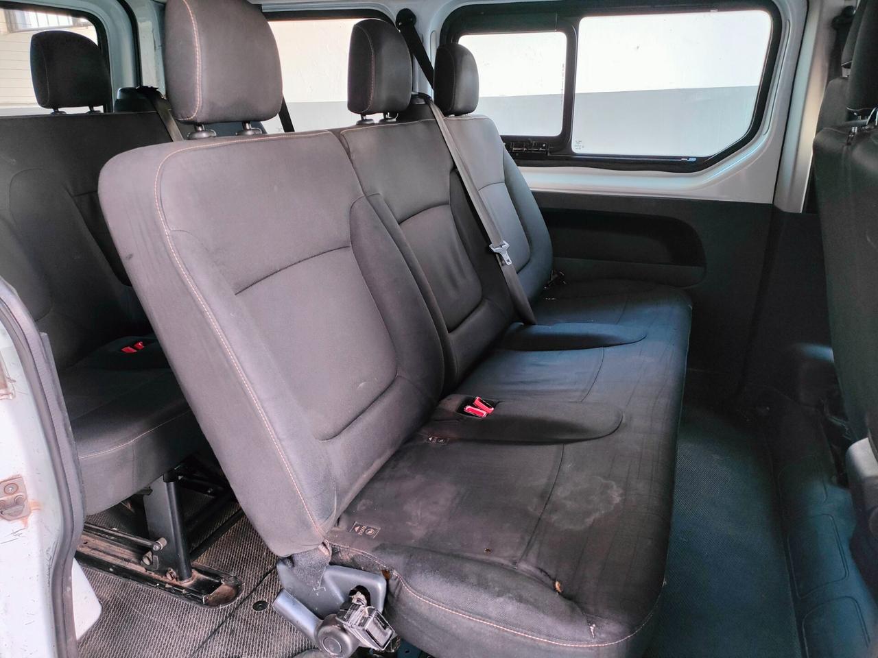 RENAULT TRAFIC 1.6 DCI - 9 POSTI