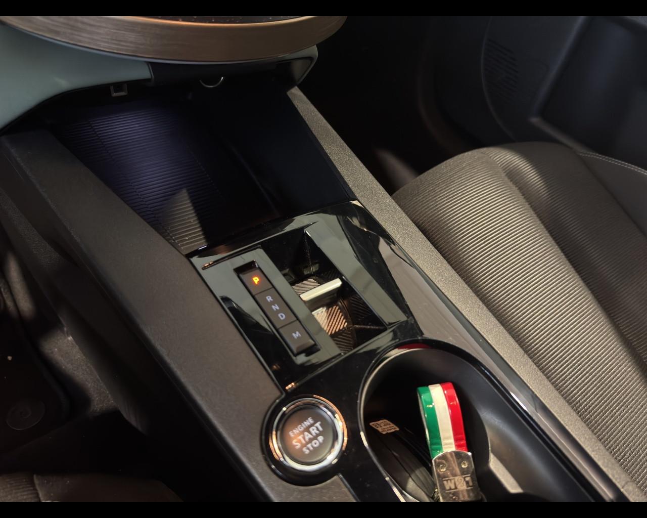 LANCIA Nuova Ypsilon Ibrida My24 Nuova Ypsilon 1.2 100cv Ibrida