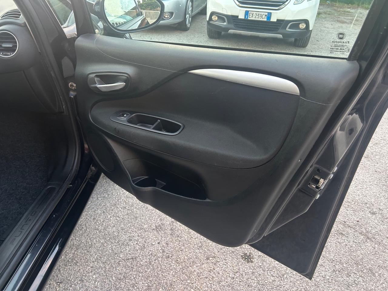 Fiat Punto 1.2 8V 5 porte Lounge Euro6