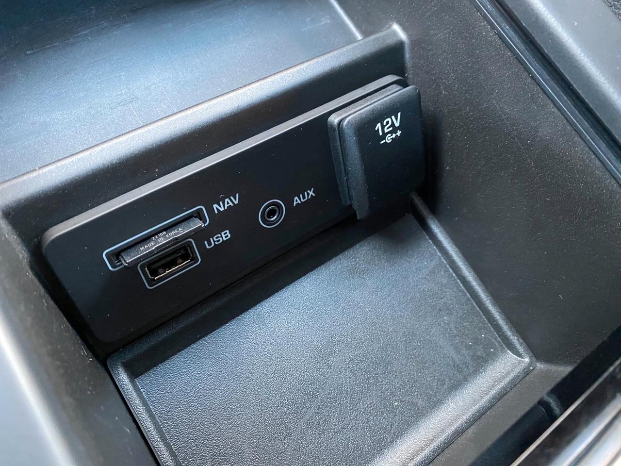 Land Rover Discovery Sport 2.0 TD4 150 CV SE AUTOMATICO