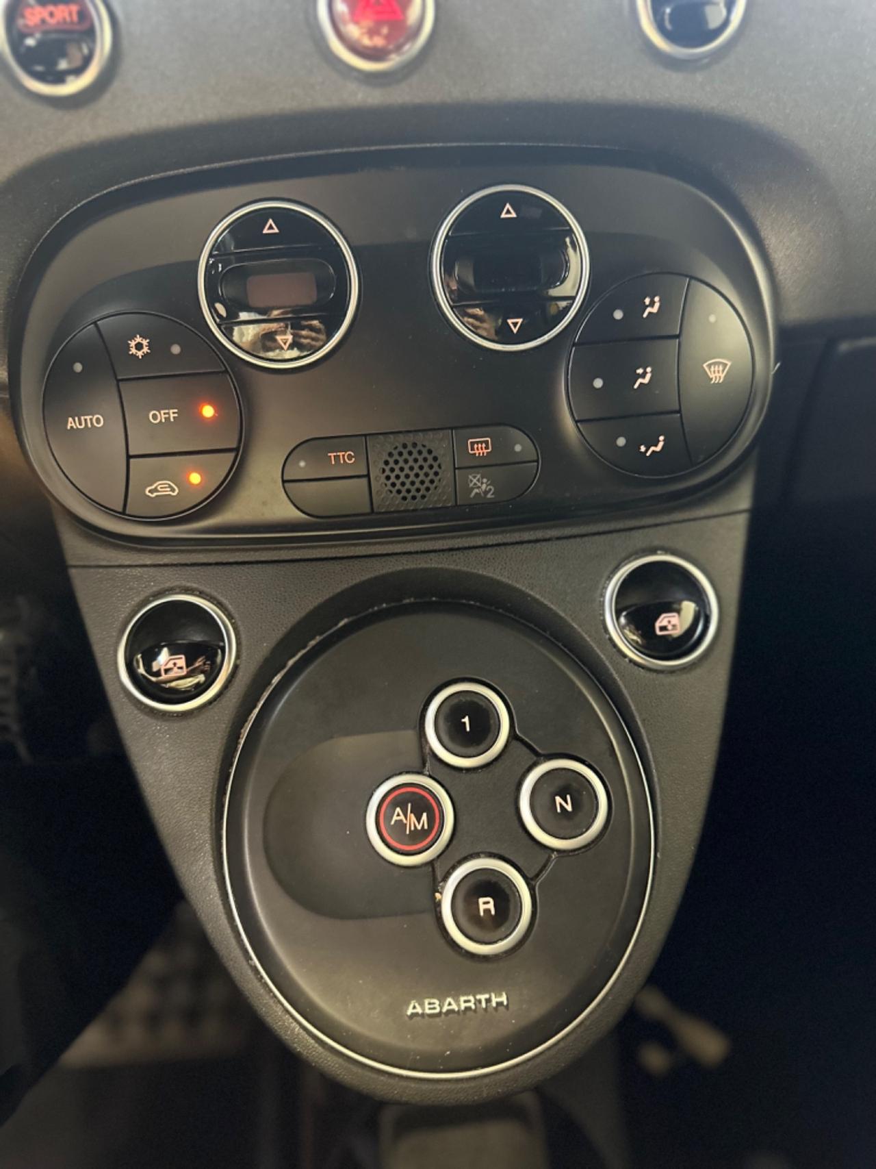 Abarth 595 1.4 Turbo T-Jet 180 CV Competizione