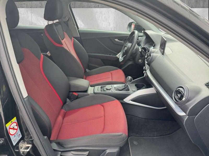 Audi Q2 30 1.6 tdi Admired s-tronic