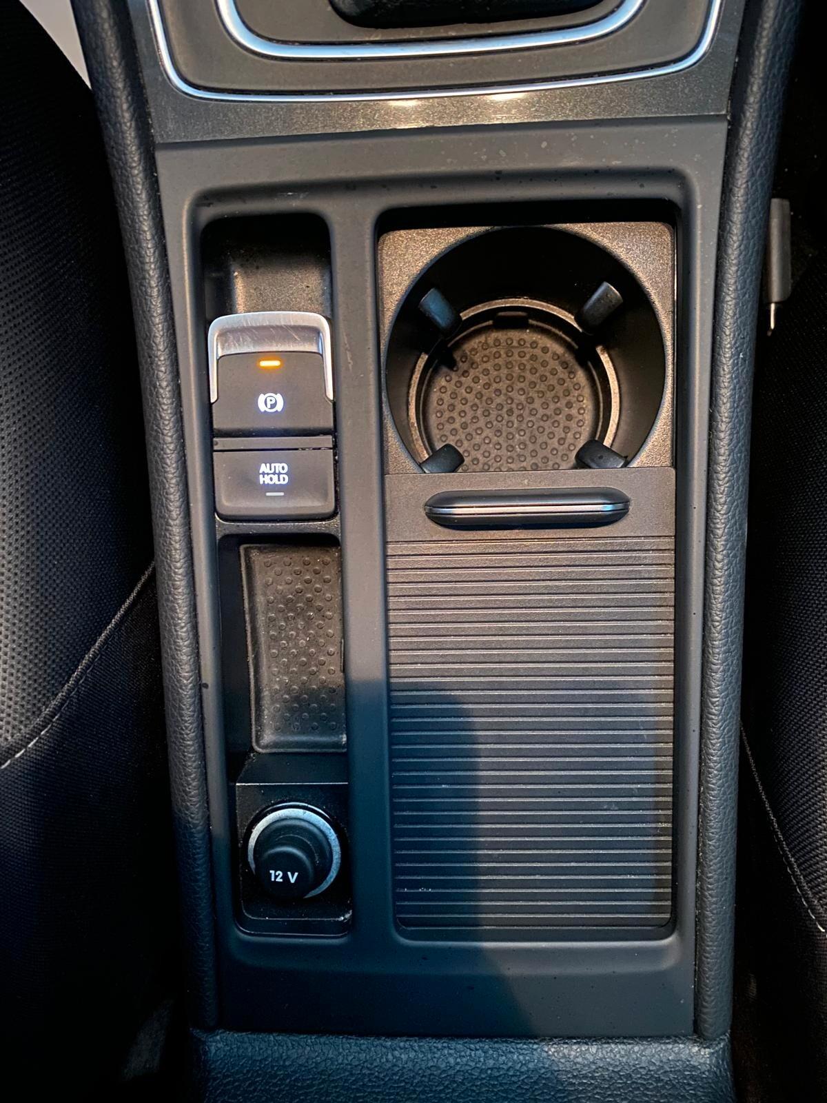 Volkswagen Golf 1.6 7.5 TDI 115 CV 5p. Business BlueMotion Technology