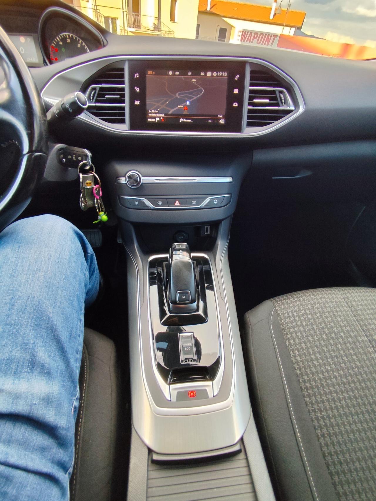 Peugeot 308 BlueHDi 130 S&S EAT8 SW Allure-Precisa in tutto!!