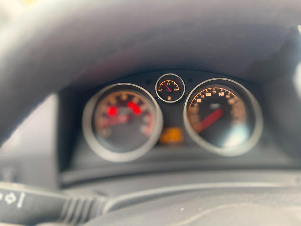 Opel Zafira 1.6 BENZ/GPL ANNO 2009 EURO4