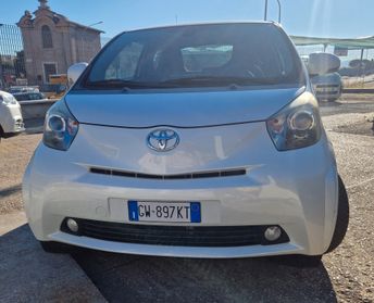Toyota iQ 1.0 Sol