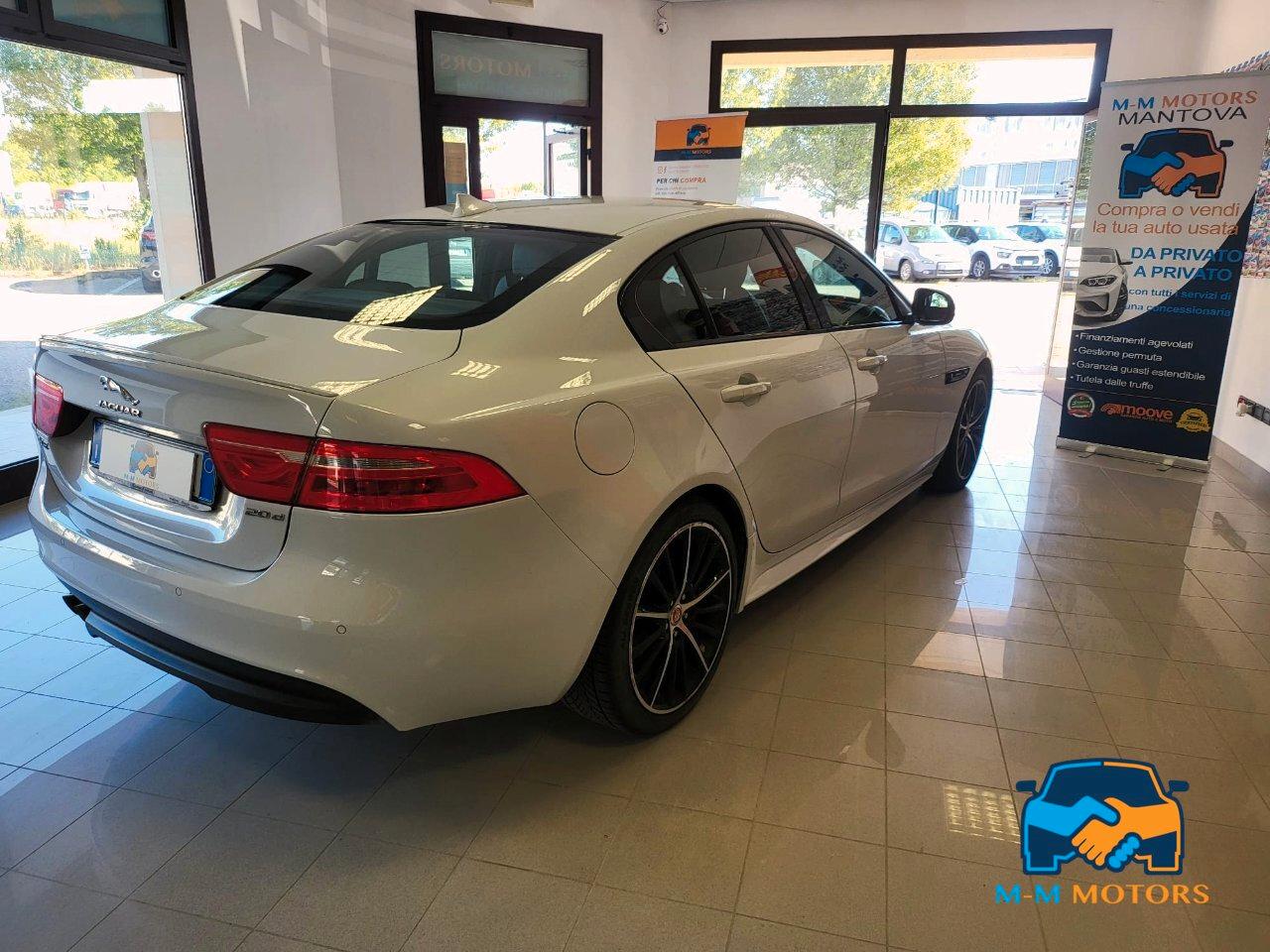Jaguar XE Berlina XE 2.0d R-Sport 180cv auto