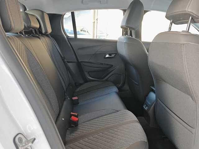 Peugeot 208 Hybrid 136 e-DCS6 Allure